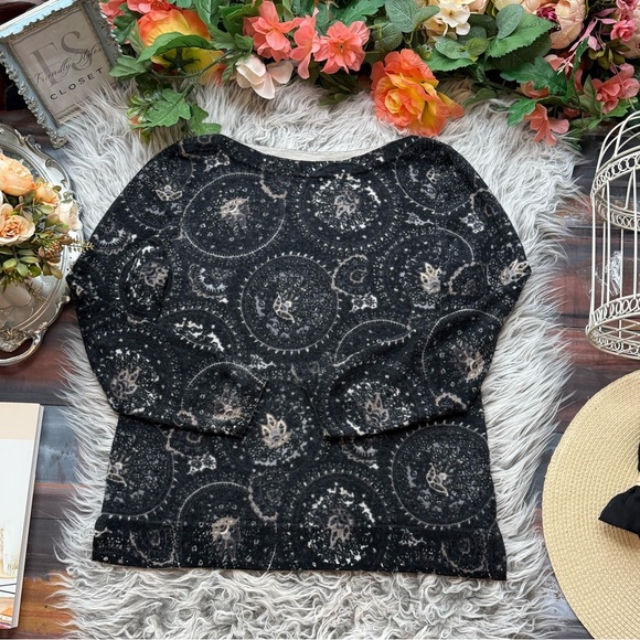 Talbots 100% Merino Wool Black Beige Medallion Print Pullover Warm Sweater - Picture 10 of 13
